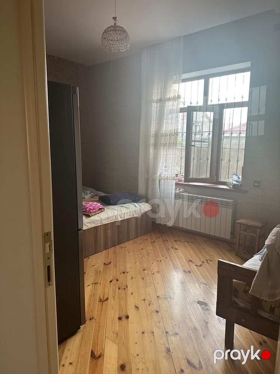 Satılır 4 otaqlı həyət evi/bağ evi 200 m² — Ev, villa, Bakı (8)