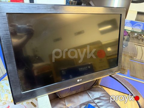 Televizor LG 82sm — Bakı