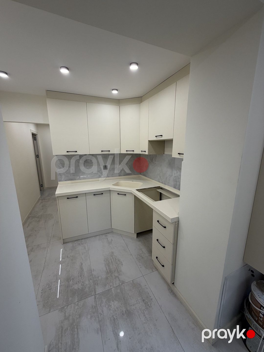 Satılır 3 otaqlı köhnə tikili 62 m² — Mənzil, Bakı (9)