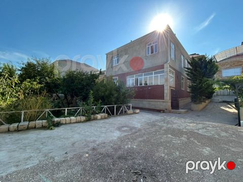 Satılır 6 otaqlı həyət evi/bağ evi 270 m² — Bakı