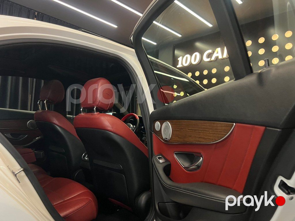 Mercedes C 300, 2.0 L, 2019 il, 84 000 km — Avtomobillər, Bakı (8)