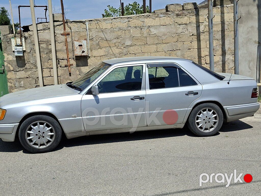 Mercedes 220 E, 2.2 L, 1993 il, 426 000 km — Avtomobillər, Bakı (9)