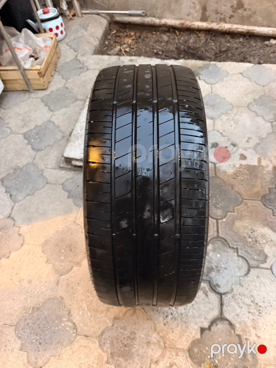 Toyota Camry şinləri 235 40 R19 — Ehtiyat hissələri və aksesuarlar, Bakı (6)