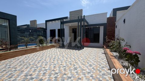 Satılır 4 otaqlı həyət evi/bağ evi 150 m² — Bakı