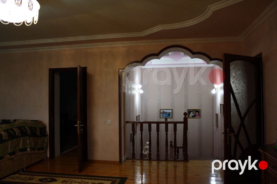 Satılır 7 otaqlı həyət evi/bağ evi 450 m² — Ev, villa, Bakı (3)