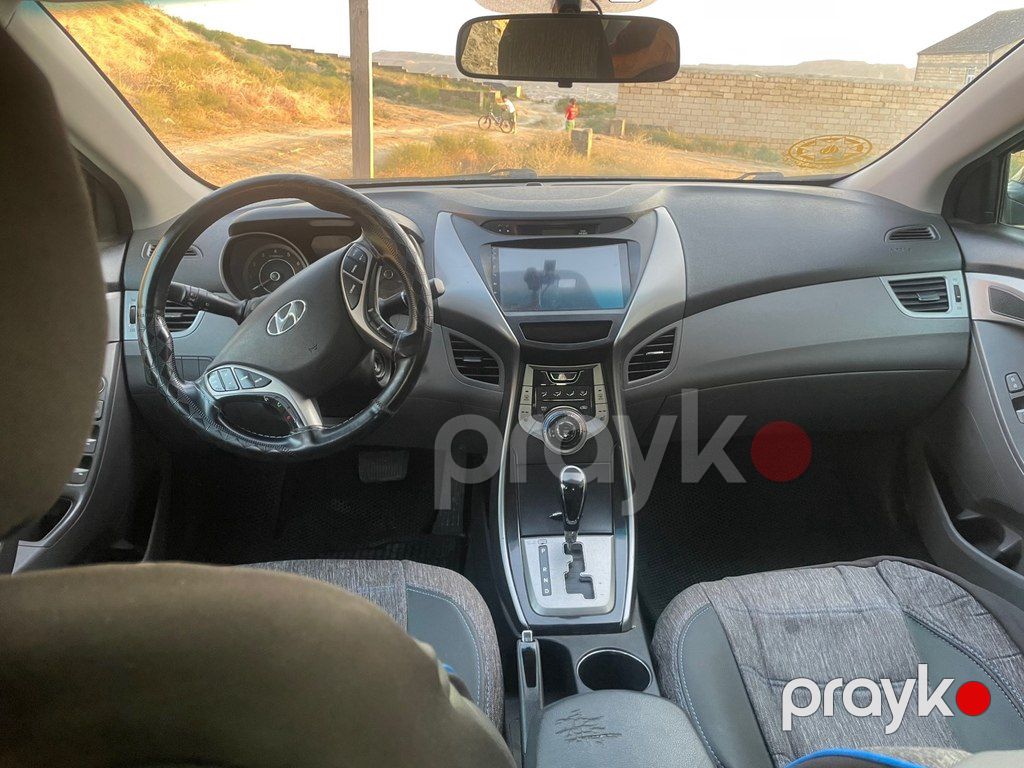 Hyundai Elantra, 1.8 L, 2013 il, 300 947 km — Avtomobillər, Bakı (5)