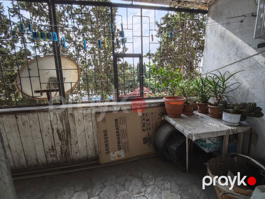 Satılır 4 otaqlı köhnə tikili 90 m² — Mənzil, Bakı (7)