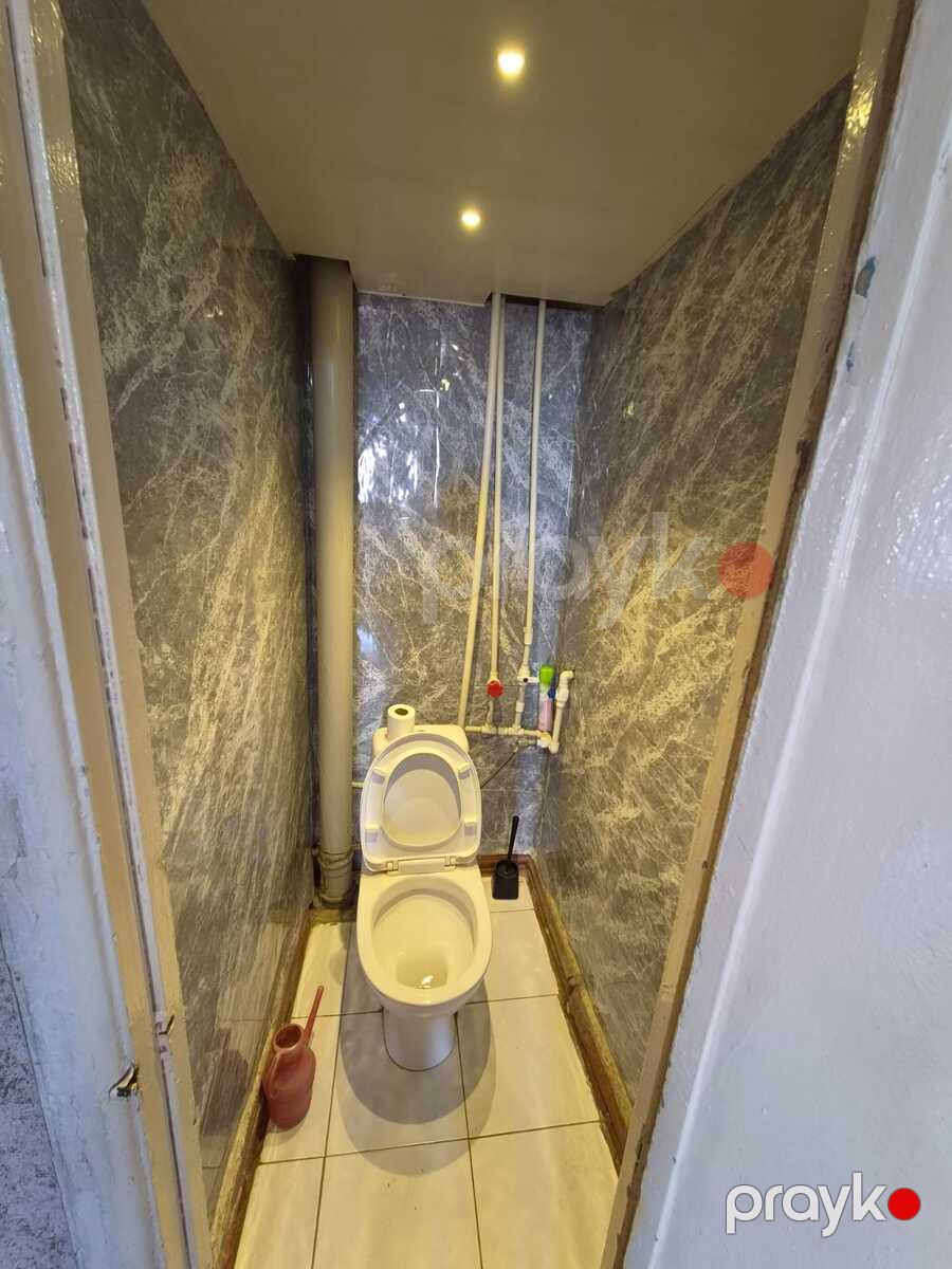 Satılır 2 otaqlı köhnə tikili 46 m² — Mənzil, Bakı (8)