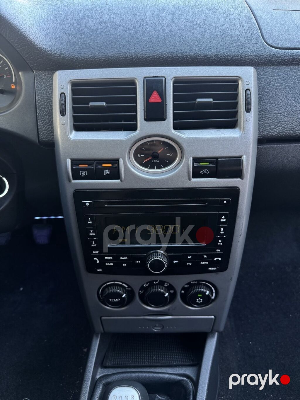 VAZ (Lada) Priora: 1.6 l 2013 il 220342 km Sedan — Avtomobillər, Bakı (7)