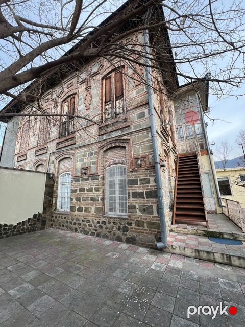 Həyət evi, Şəki ş — Şəki
