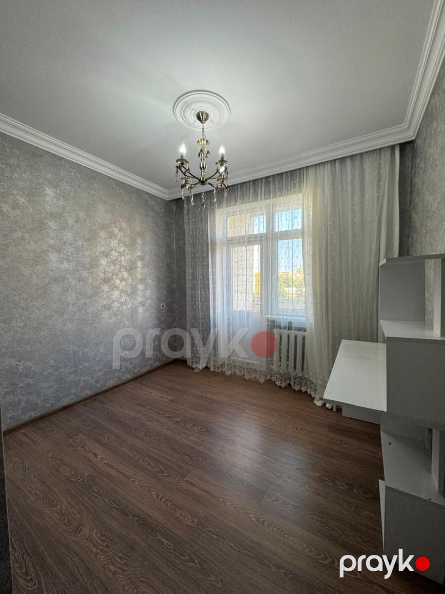 Satılır 3 otaqlı köhnə tikili 78 m² — Mənzil, Bakı (5)