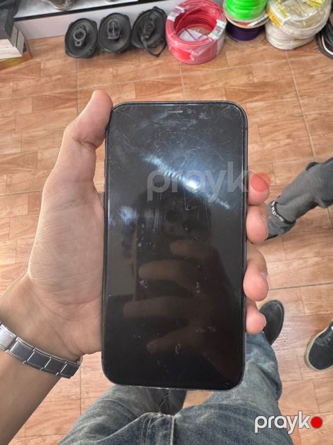 Apple iPhone 11 Black 64GB/4GB — Bakı