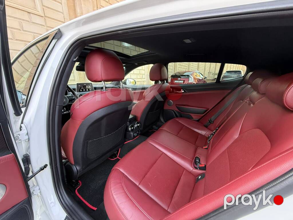 Kia Stinger, 2.0 L, 2018 il, 160 000 km — Avtomobillər, Bakı (4)
