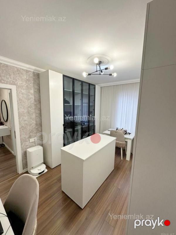 Satılır 4 otaqlı Bina evi menzil (Köhnə tikili), 110 m², 12-ci mikrorayon — Mənzil, Sumqayıt (3)