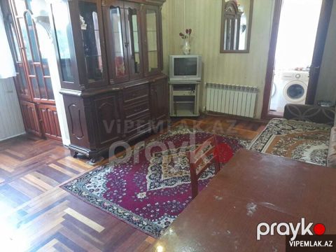 Nizami rayonunda 2 otaqlı Köhnə tikili Satılır, 45 m² — Bakı