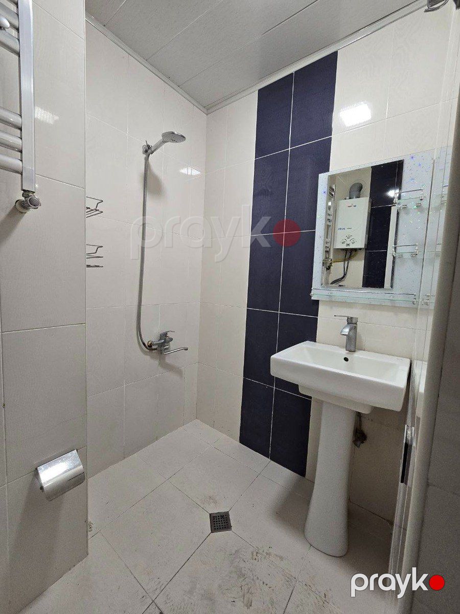 Satılır 3 otaqlı köhnə tikili 90 m² — Mənzil, Bakı (12)