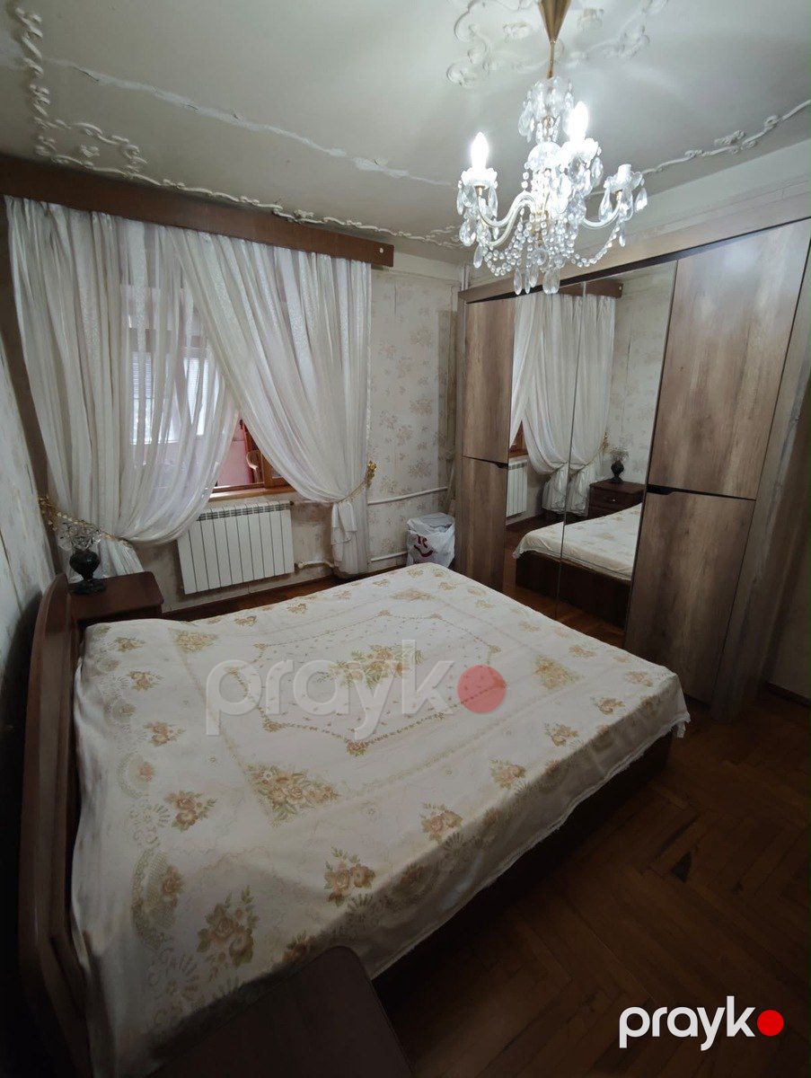 Satılır 4 otaqlı köhnə tikili 90 m² — Mənzil, Bakı (10)