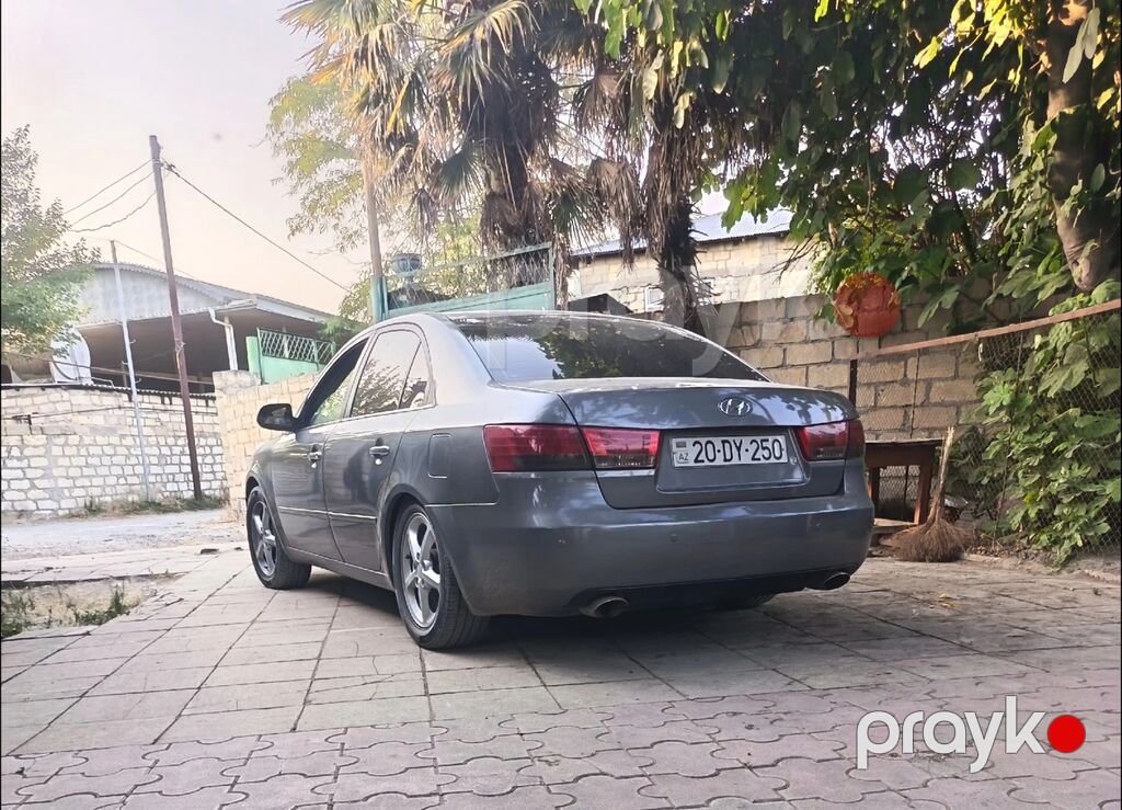 Hyundai Sonata: 3.3 l 2005 il Sedan 20-DY-250 — Avtomobillər, Bərdə (5)