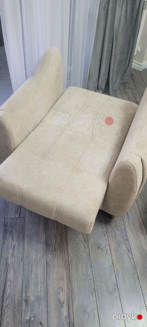 Yeni, Kreslo-kravat, Parça — Bakı