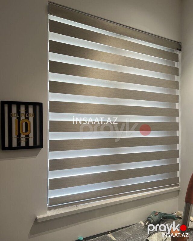 Zebra pərdə jaluz — Pəncərələr, qapılar, balkonlar, Bakı (3)