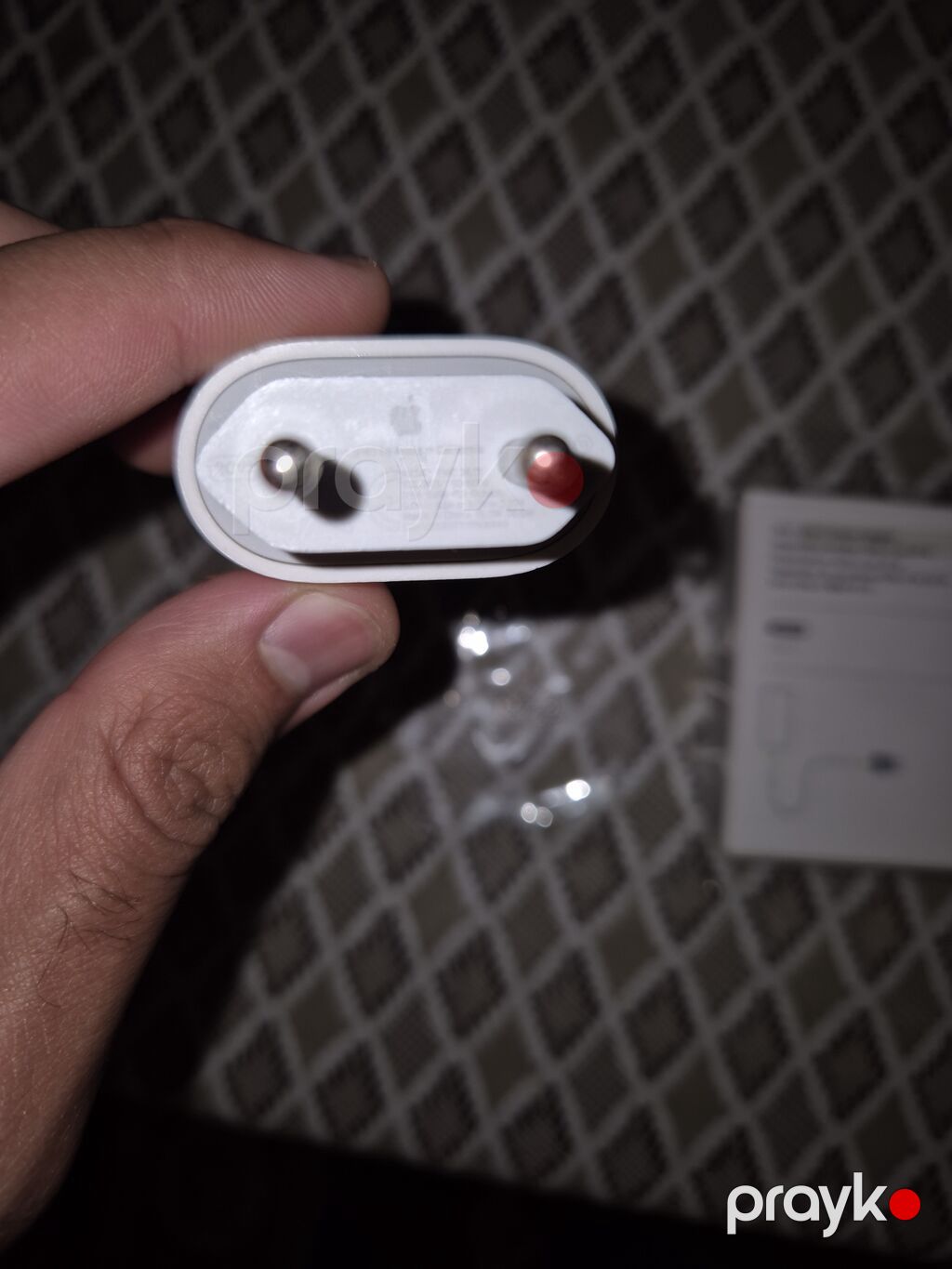 Orginal adapter iphone üçün rəsmi mağazadan alınıb ela vezyetdedir — Şarj cihazları, Gəncə (2)