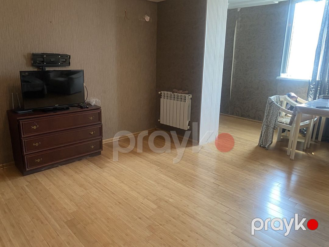 Satılır 1 otaqlı köhnə tikili 52 m² — Mənzil, Bakı (2)