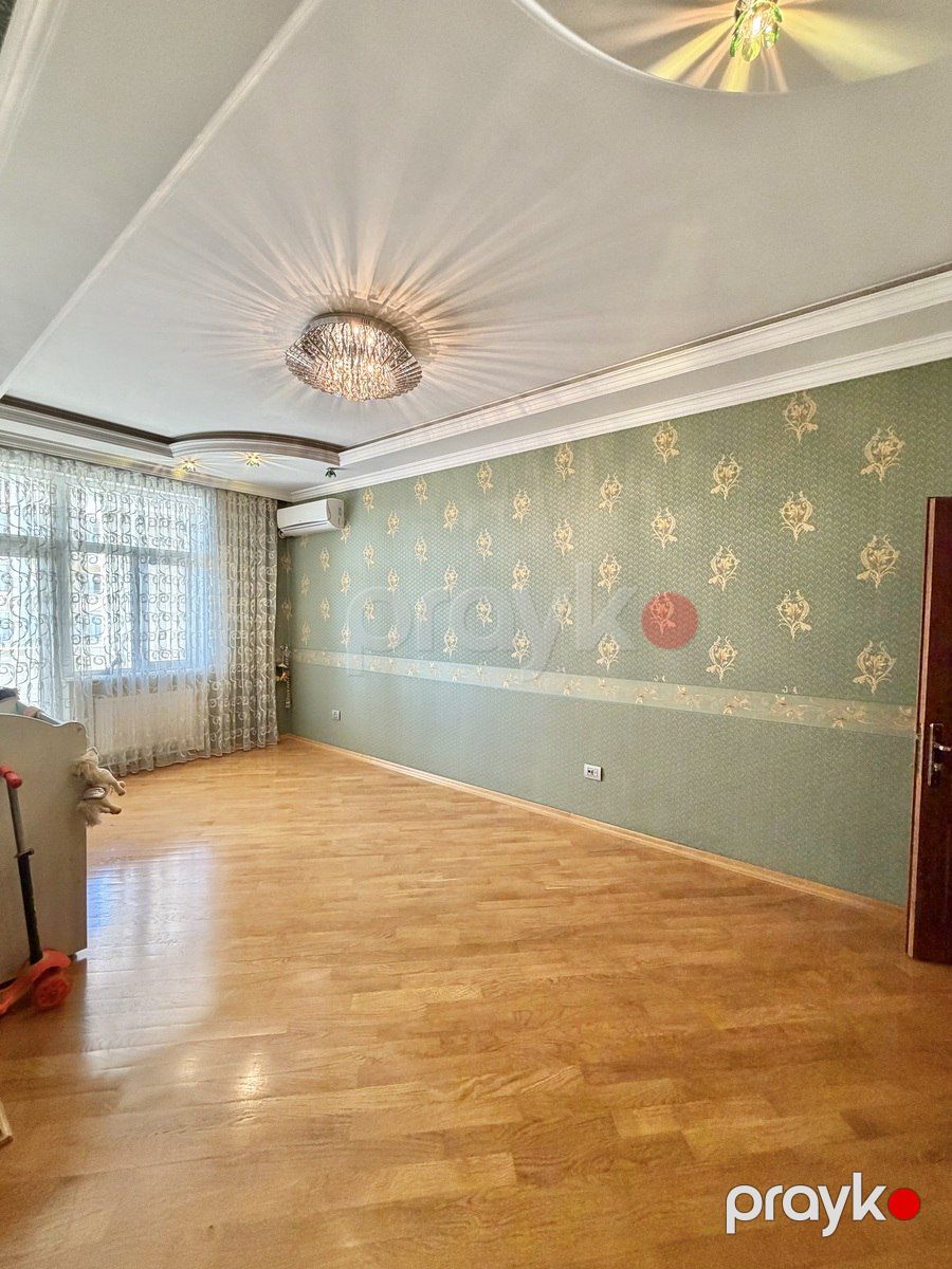 Satılır 4 otaqlı yeni tikili 204 m² — Mənzil, Bakı (11)