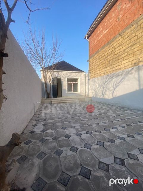 Həyət evi, Binəqədi qəs — Bakı