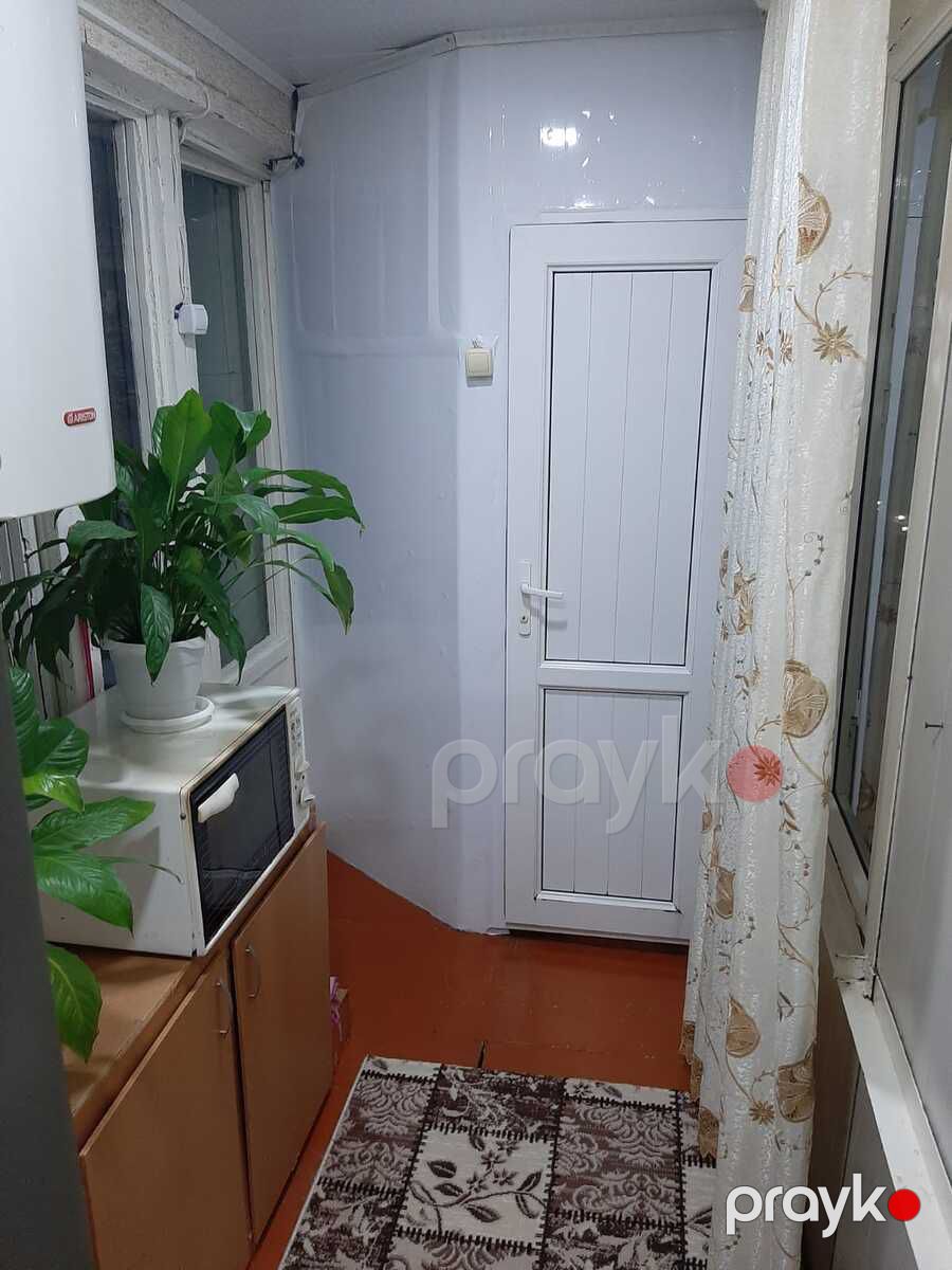 Satılır 2 otaqlı köhnə tikili 45 m² — Mənzil, Bakı (9)