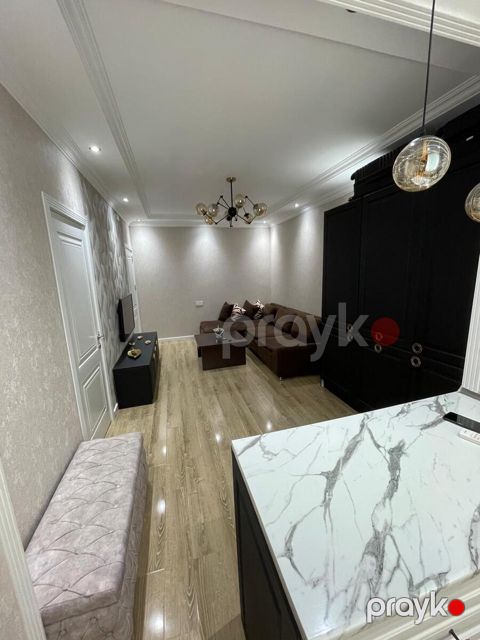 Satılır 2 otaqlı köhnə tikili 49 m² — Bakı