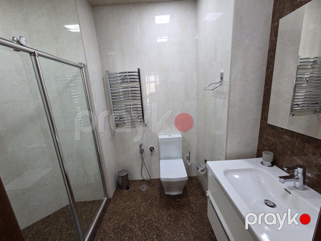 Satılır 3 otaqlı yeni tikili 160 m² — Mənzil, Bakı (7)