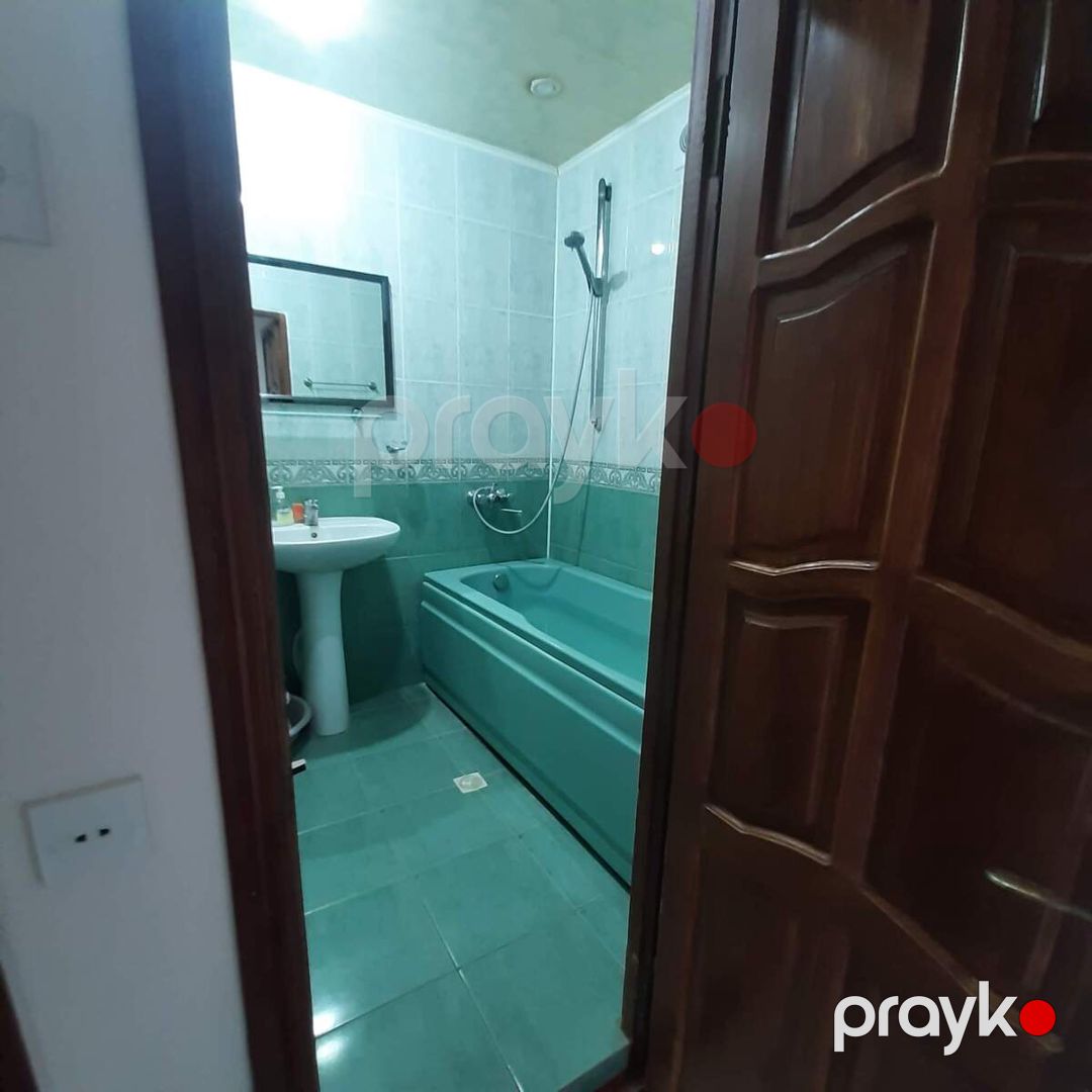 Satılır 3 otaqlı köhnə tikili 90 m² — Mənzil, Bakı (9)
