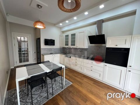 İcarəyə verilir 4 otaqlı yeni tikili 150 m² — Bakı