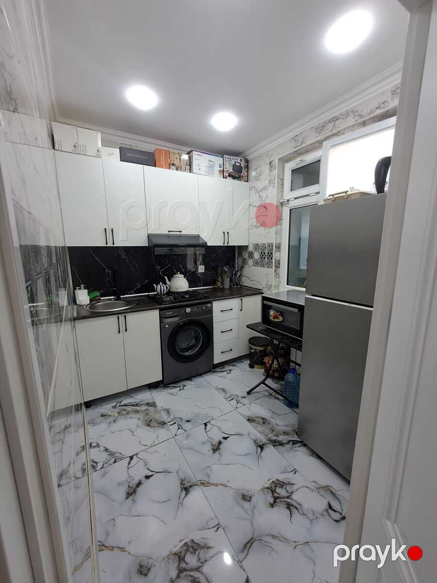 Satılır 2 otaqlı köhnə tikili 55 m² — Mənzil, Bakı (8)