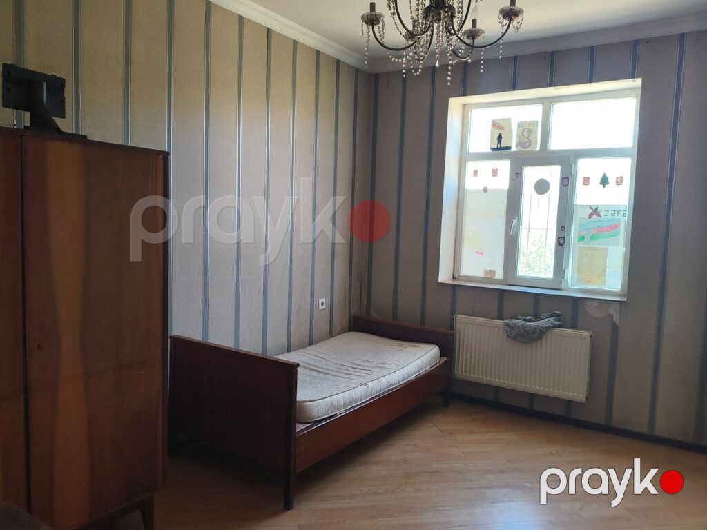 120 kv. m, 4 otaqlı, Kombi, Qaz, İşıq — Ev, villa, Bakı (4)