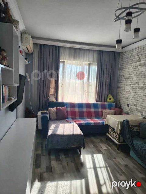 Satılır 2 otaqlı köhnə tikili 51.5 m² — Bakı