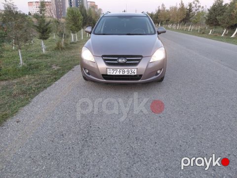 Kia Ceed SW, 1.6 L, 2008 il, 394 439 km — Bakı