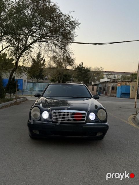 Mercedes E 240, 2.4 L, 1998 il, 377 843 km — Sumqayıt