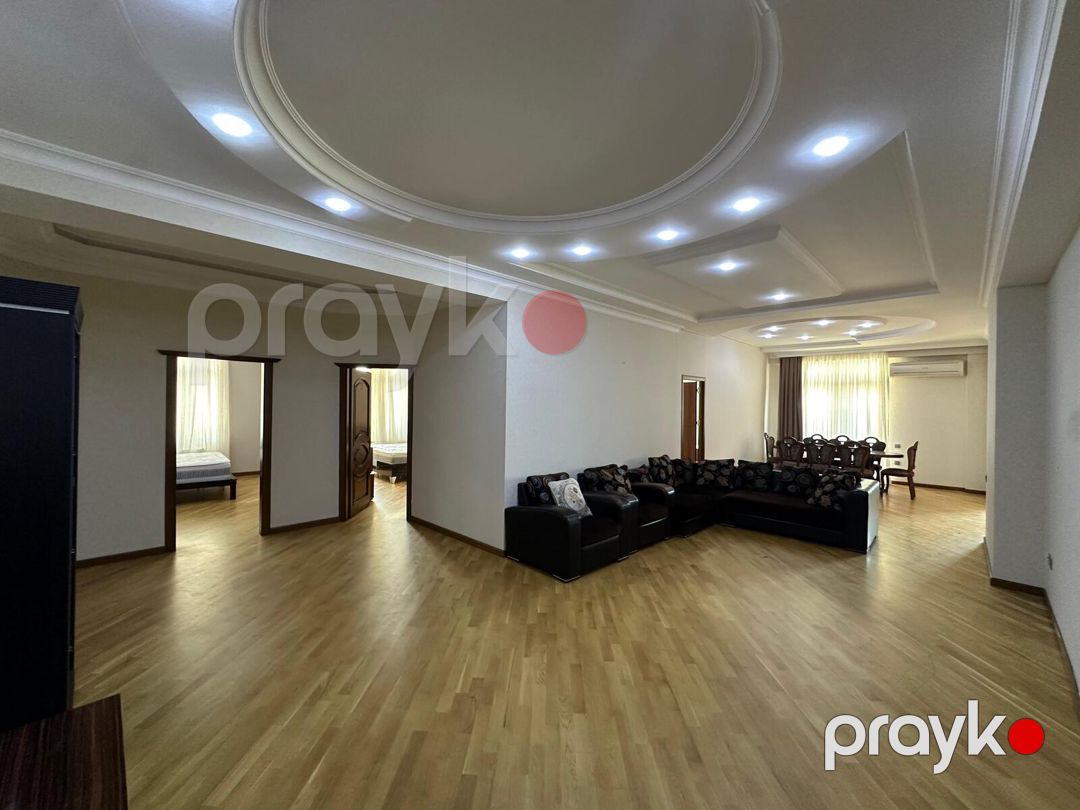 Satılır 5 otaqlı yeni tikili 210 m² — Mənzil, Bakı (8)