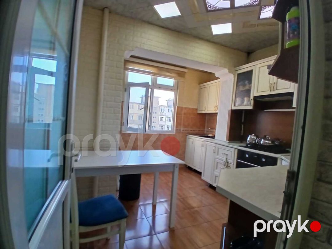 Satılır 2 otaqlı köhnə tikili 65 m² — Mənzil, Bakı (11)