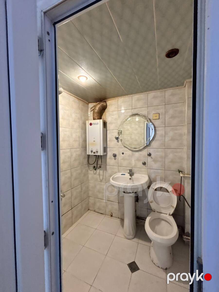 İcarəyə verilir 3 otaqlı köhnə tikili 90 m² — Mənzil, Bakı (7)