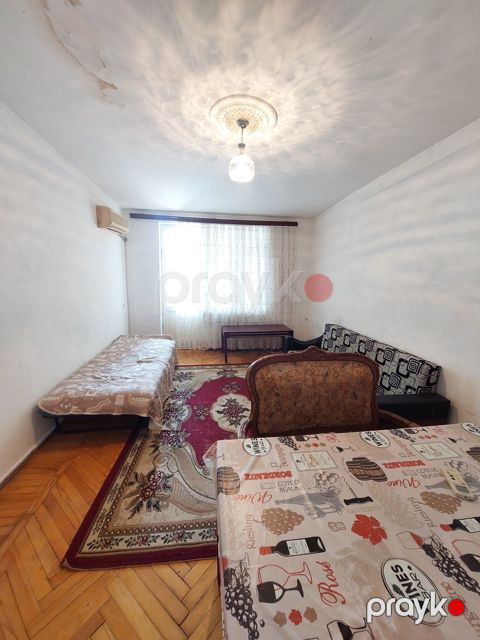Satılır 1 otaqlı köhnə tikili 35 m² — Bakı