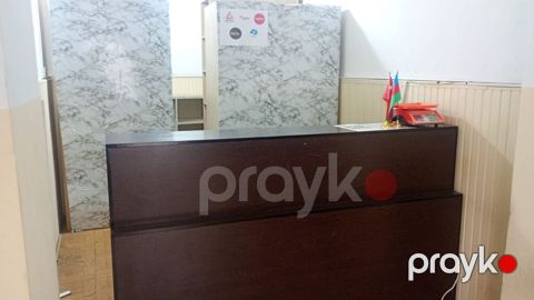 Resepsiyon/qarşılama masası - Material: Laminat örtüklü taxta — Masazır