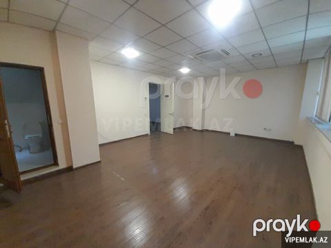 Nərimanov rayonunda 4 otaqlı Ofis Kirayə verilir, 120 m² — Bakı