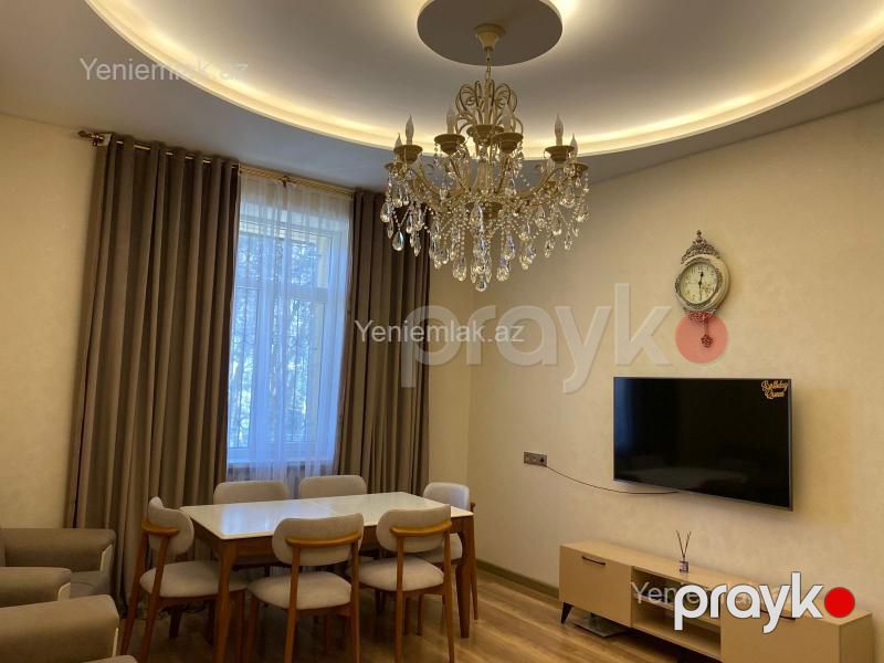 Satılır 3 otaqlı Bina evi menzil (Köhnə tikili), 85 m², Səbail rayonu — Mənzil, Bakı (7)