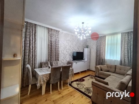 Satılır 2 otaqlı köhnə tikili 40 m² — Bakı
