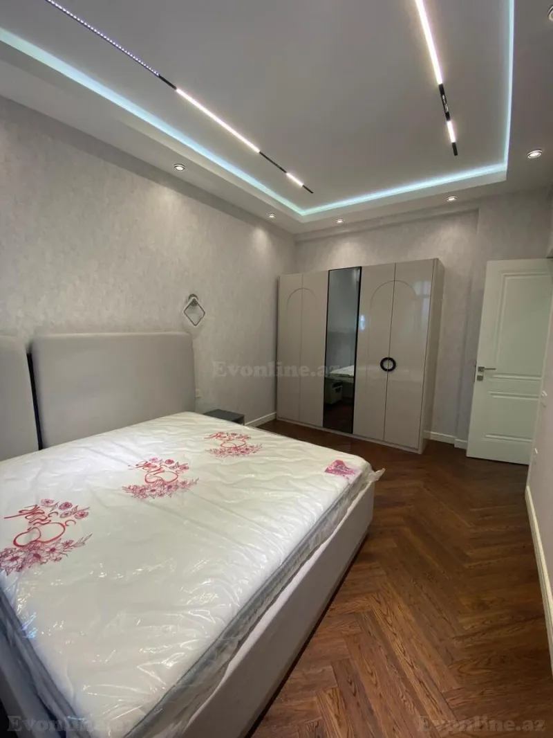 Kirayə verilir 2 otaqlı Mənzil Yeni tikili 88 m² Bakı, Yasamal r., Elmlər Akademiyası m — Mənzil, Bakı (6)