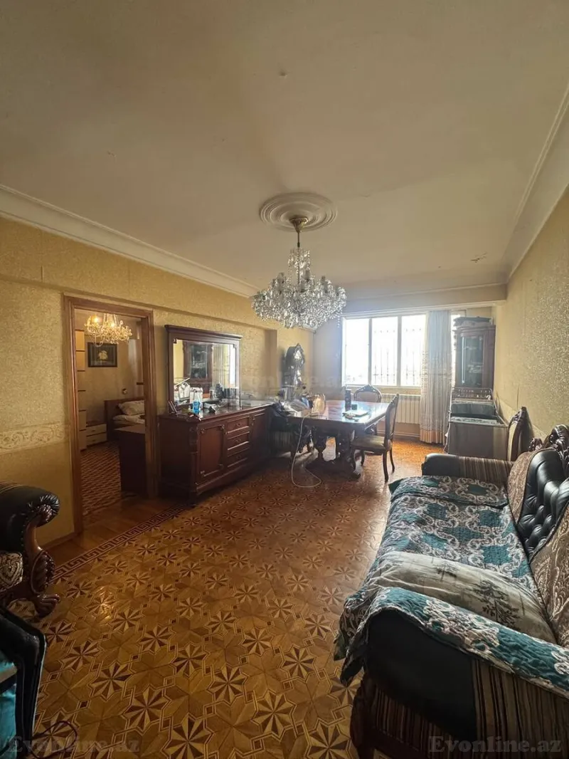 Satılır 3 otaqlı Mənzil Köhnə tikili 85 m² Bakı, Nərimanov r — Bakı