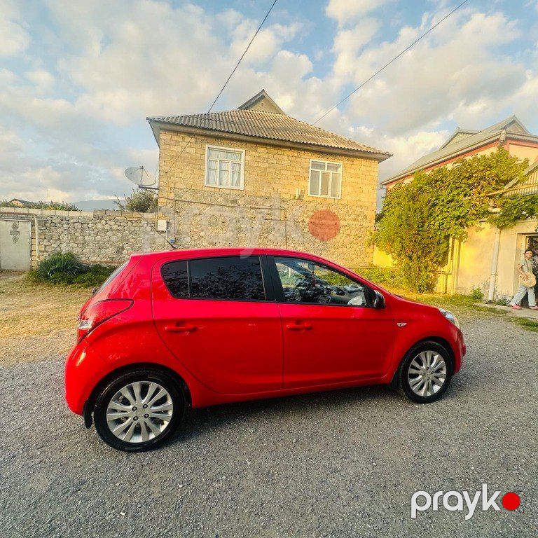 Hyundai i20, 1.6 L, 2011 il, 142 000 km — Avtomobillər, İsmayıllı (6)