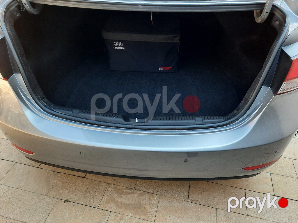 Hyundai Avante, 1.6 L, 2015 il, 231 000 km — Avtomobillər, Bakı (10)